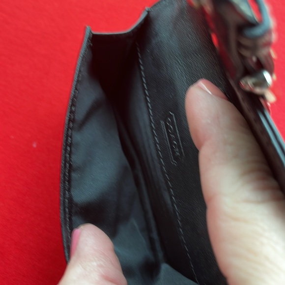 COACH LEATHER CARD CASE - Picture 6 of 9